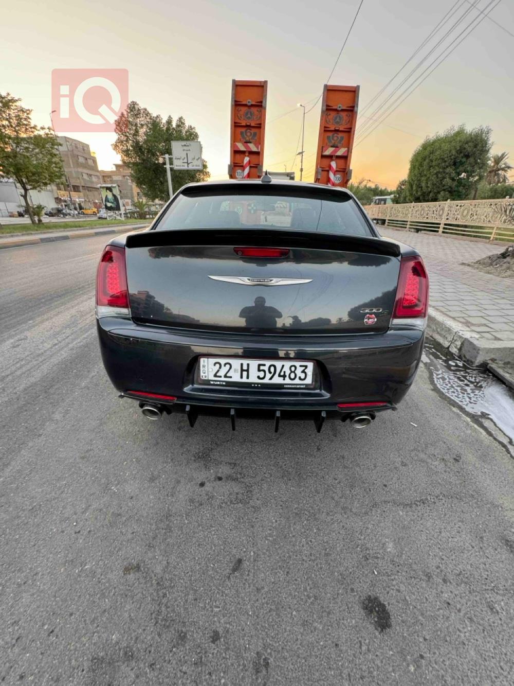 Chrysler 300